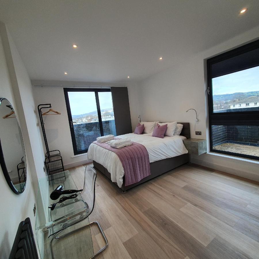 Central Penthouse With Hot Tub & Views 24 צ'לטנהם מראה חיצוני תמונה