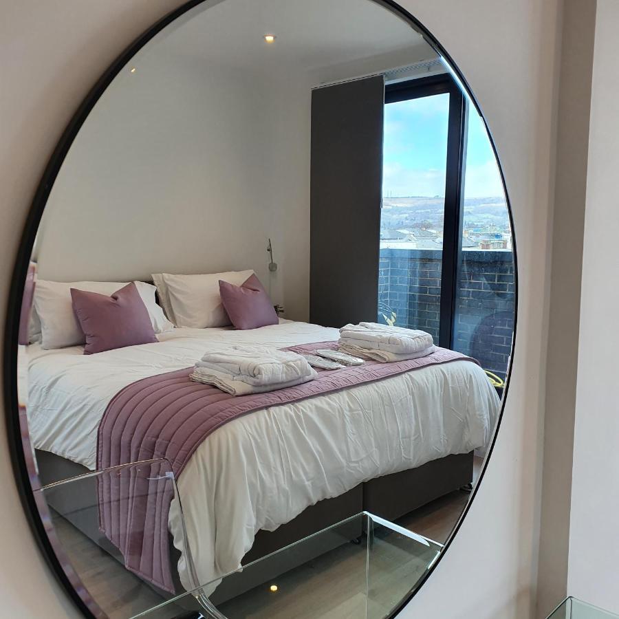 Central Penthouse With Hot Tub & Views 24 צ'לטנהם מראה חיצוני תמונה